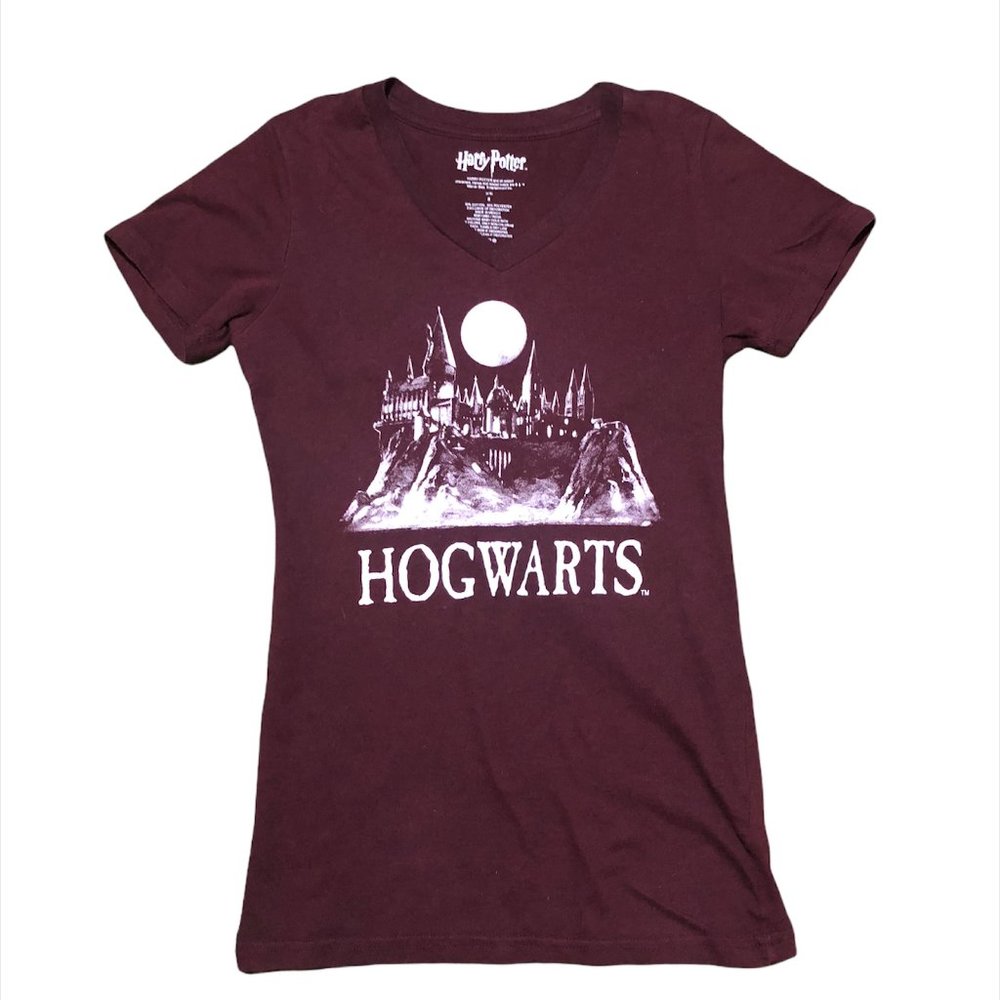 Warner Bros Harry Potter Hogwarts T-Shirt